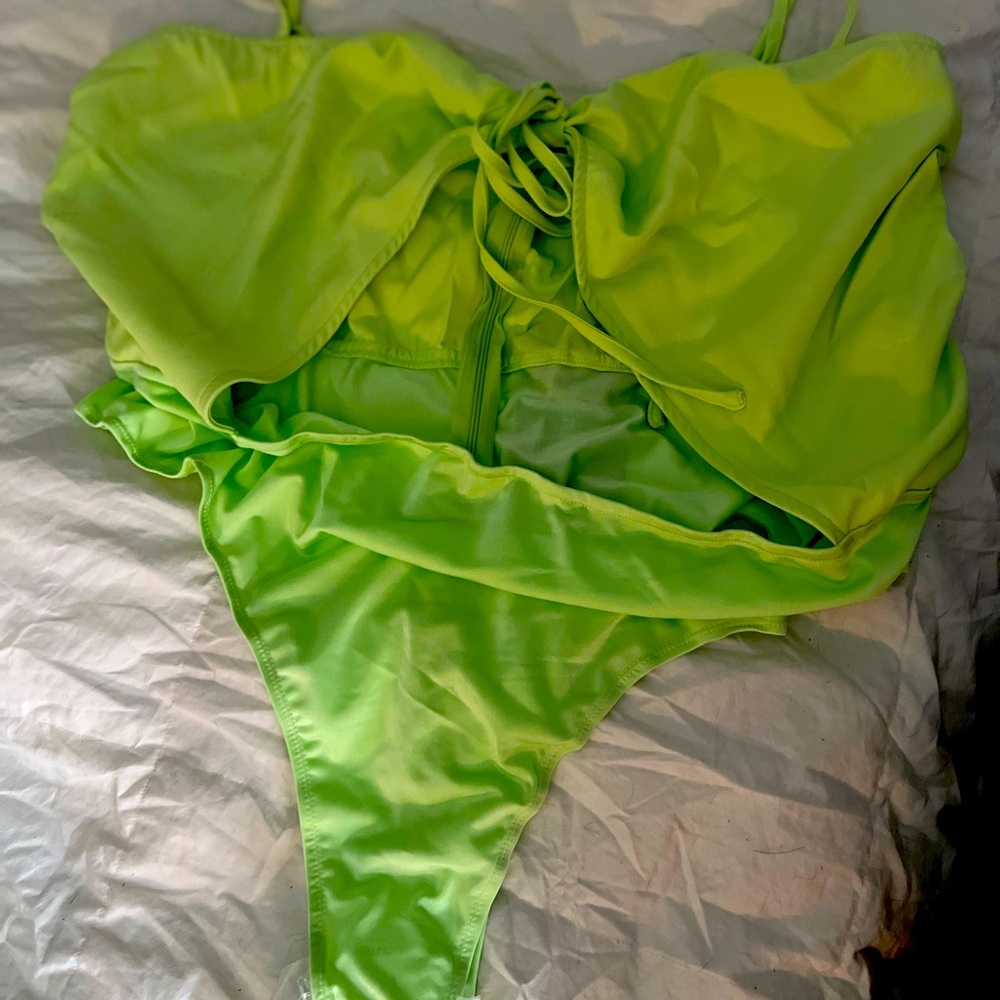 PLT Plus Lime Cut Out Strappy Bodysuit (26)